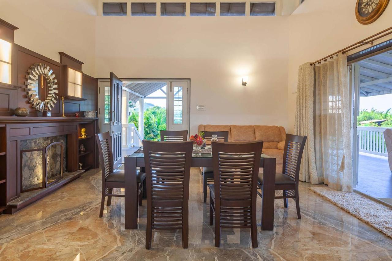 Stayvista'S Lake La Vie - Tranquil Lake-View Villa Amidst Farmland With Pool And Poolside Gazebo - Proximity To Sula Nashik Zewnętrze zdjęcie